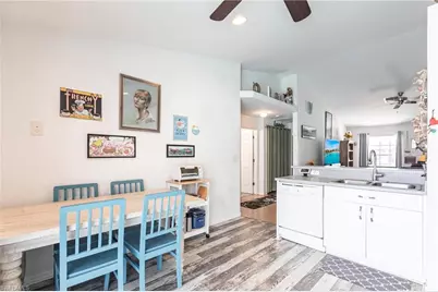 513 SE 27th Ter, Cape Coral, FL 33904 - Photo 9