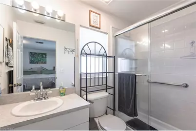 513 SE 27th Ter, Cape Coral, FL 33904 - Photo 17