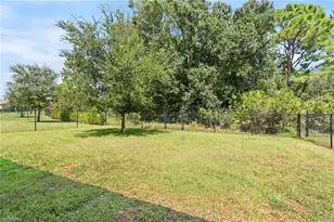 10564 Canal Brook Ln, Lehigh Acres, FL 33936 - Photo 27