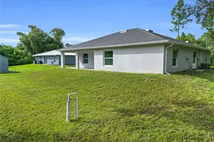 1006 Asther St E, Lehigh Acres, FL 33974 - Photo 5