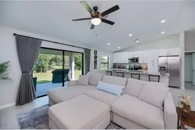 4118 11th St SW, Lehigh Acres, FL 33976 - Photo 11