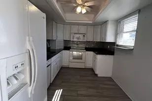 4803 Triton Ct W, Cape Coral, FL 33904 - Photo 7