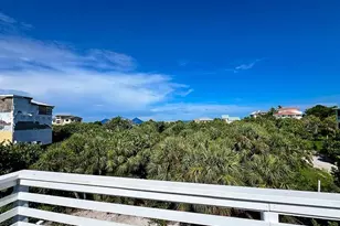 4561 Smugglers Dr, Upper Captiva, FL 33924 - Photo 13