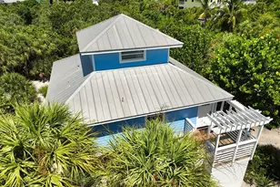 4561 Smugglers Dr, Upper Captiva, FL 33924 - Photo 45