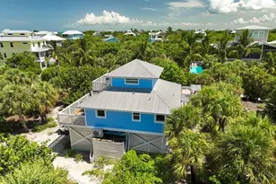 4561 Smugglers Dr, Upper Captiva, FL 33924 - Photo 3