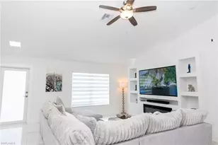 4623 Jacaranda Pkwy W, Cape Coral, FL 33993 - Photo 5