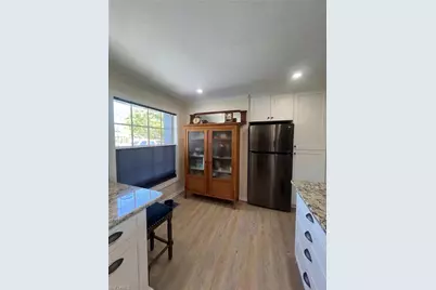 911 SE 18th Ter, Cape Coral, FL 33990 - Photo 19