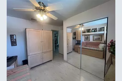 911 SE 18th Ter, Cape Coral, FL 33990 - Photo 33