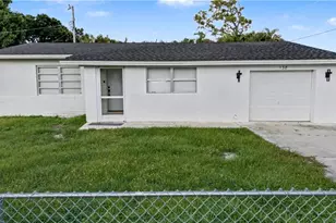 138 Brooks Rd, North Fort Myers, FL 33917 - Photo 1