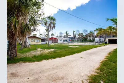 1450-1460 Court Pl, Sanibel, FL 33957 - Photo 33