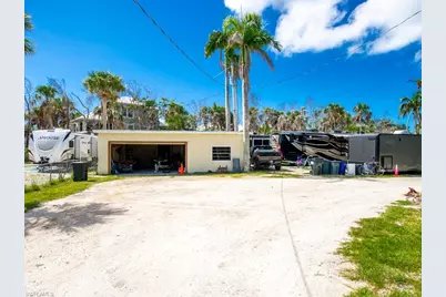 1450-1460 Court Pl, Sanibel, FL 33957 - Photo 29