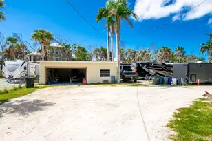 1450-1460 Ct Pl, Sanibel, FL 33957 - Photo 29