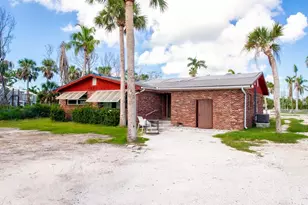 1450-1460 Ct Pl, Sanibel, FL 33957 - Photo 13