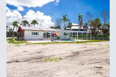 1450-1460 Court Pl, Sanibel, FL 33957 - Photo 31