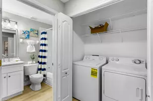 20020 Barletta Ln, Estero, FL 33928 - Photo 19