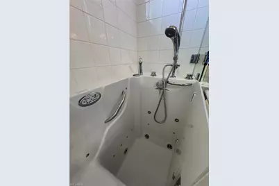 8601 Belle Meade Dr, Fort Myers, FL 33908 - Photo 29