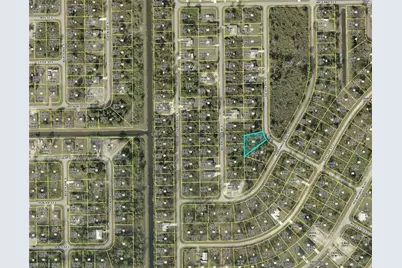 566 Silver Ave S, Lehigh Acres, FL 33974 - Photo 3