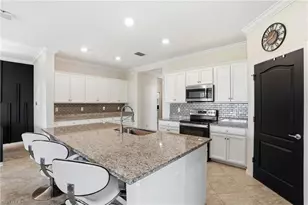 2110 Clementine St, Naples, FL 34120 - Photo 13