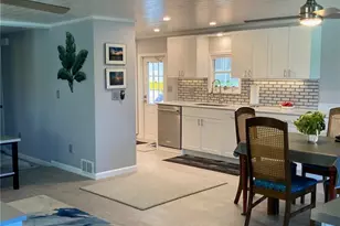 210 Sun Cir, Fort Myers, FL 33905 - Photo 5