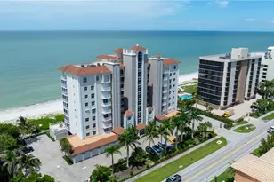 9577 Gulf Shore Dr, Naples, FL 34108 - Photo 41