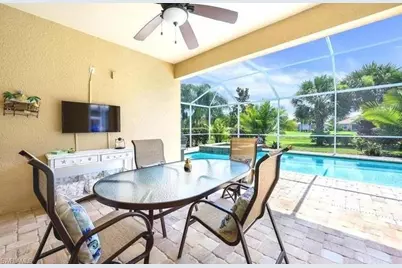 28011 Pisces Ln, Bonita Springs, FL 34135 - Photo 17