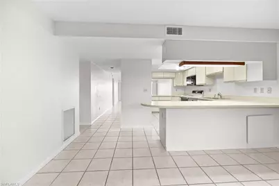 4019 SE 20th Pl #303, Cape Coral, FL 33904 - Photo 3
