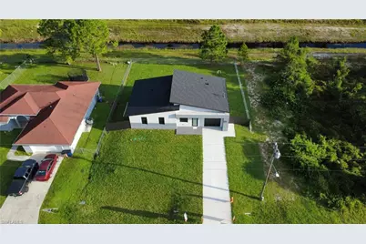 1131 Fogia St E, Lehigh Acres, FL 33974 - Photo 35