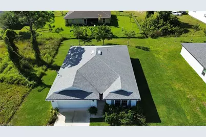 1716 NW 29th St, Cape Coral, FL 33993 - Photo 13