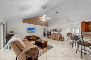 90 24th Ave NE, Naples, FL 34120 - Photo 5