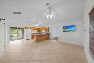 90 24th Ave NE, Naples, FL 34120 - Photo 27