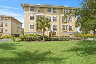 10050 Lake Cove Dr, Fort Myers, FL 33908 - Photo 1