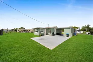 102 Oleander Rd, Lehigh Acres, FL 33936 - Photo 19