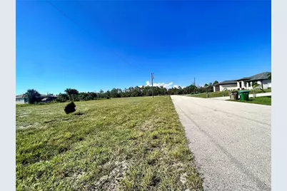 4008 NW 42nd Pl, Cape Coral, FL 33993 - Photo 3