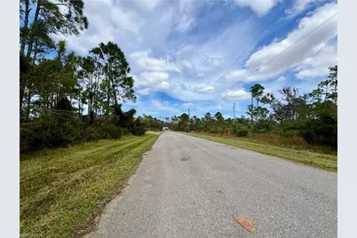 451 Fellenz St, Port Charlotte, FL 33953 - Photo 3