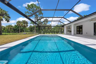 2719 2nd St NW, Naples, FL 34120 - Photo 29