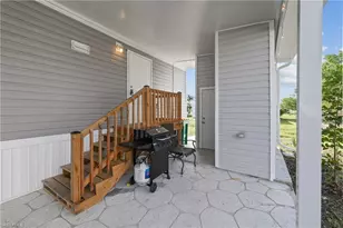 1747 Beverly Dr, Naples, FL 34114 - Photo 3