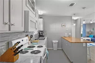 1747 Beverly Dr, Naples, FL 34114 - Photo 7