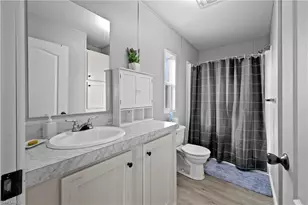 1747 Beverly Dr, Naples, FL 34114 - Photo 23