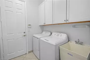 11944 Five Waters Cir, Fort Myers, FL 33913 - Photo 23