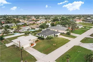 517 SE 16th Pl, Cape Coral, FL 33990 - Photo 31
