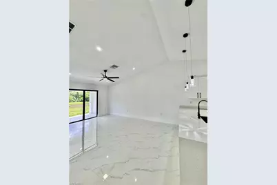 668 Chemstrand St E, Lehigh Acres, FL 33974 - Photo 11