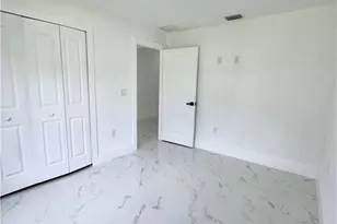 668 Chemstrand St E, Lehigh Acres, FL 33974 - Photo 15