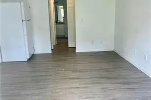 947 Hunter St E, Lehigh Acres, FL 33974 - Photo 11