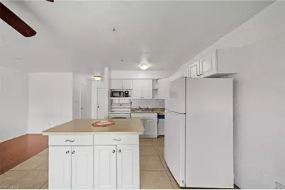 830 Wiggins Pass Rd #14, Naples, FL 34110 - Photo 9