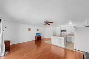 830 Wiggins Pass Rd, Naples, FL 34110 - Photo 5