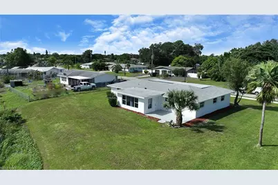 14 Richmond Ave N, Lehigh Acres, FL 33936 - Photo 33