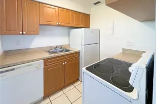 4009 SE 19th Ave, Cape Coral, FL 33904 - Photo 5