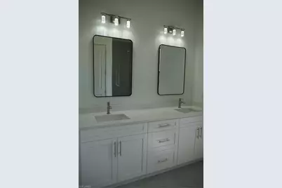 2510 20th St SW, Lehigh Acres, FL 33976 - Photo 11