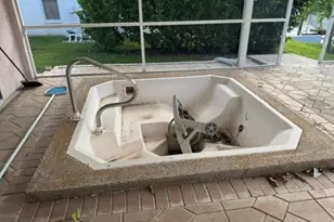 1938 Cornwallis Pkwy, Cape Coral, FL 33904 - Photo 11