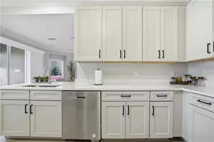 18911 Bay Woods Lake Dr, Fort Myers, FL 33908 - Photo 17